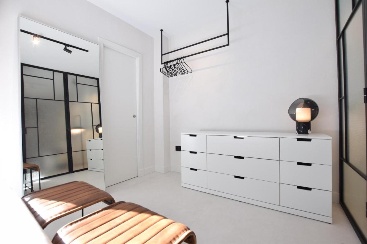 Apartamento Con Terraza Centro Malaga Luaran gambar